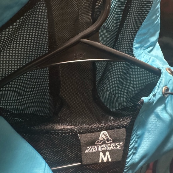 Artistry Windbreaker - Picture 3 of 3